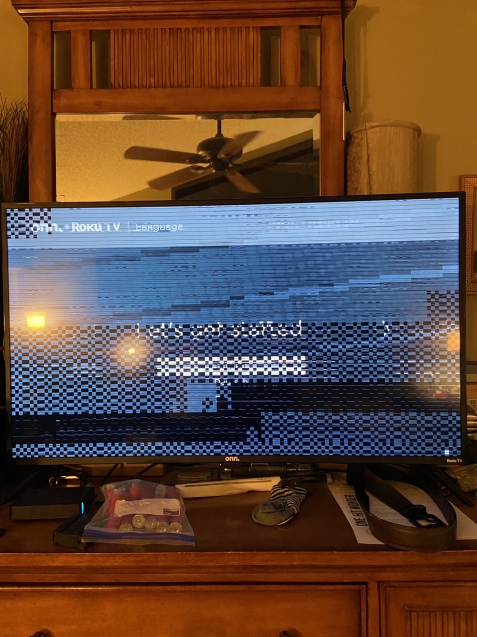 roku-tv-stuck-on-on-screen-and-glitched-roku-community